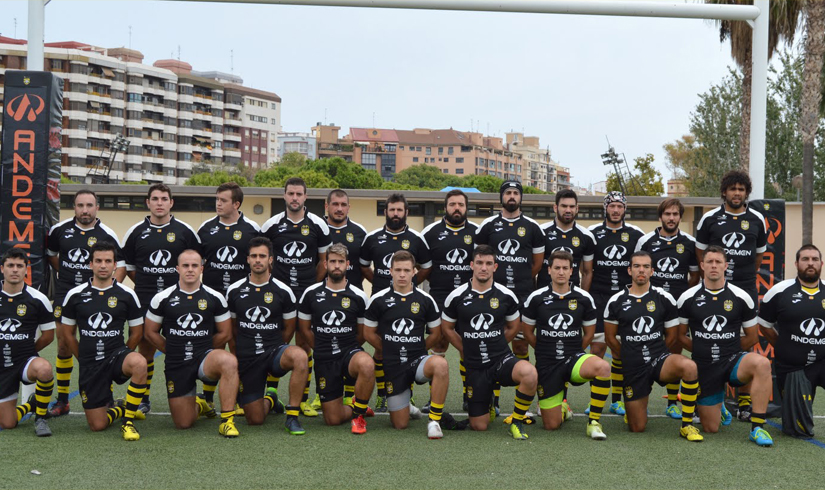 LA DIFICULTAD DE SUMAR JUGADORES SÉNIORS